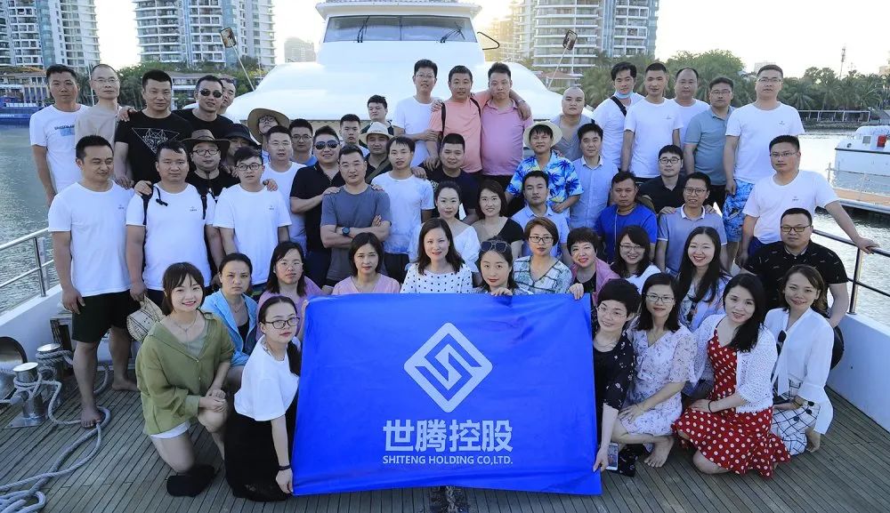 long8官方网站控股集团高层吴忠之旅圆满实现